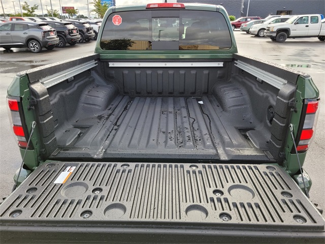 2026 Nissan Frontier Crew Cab SV photo 7