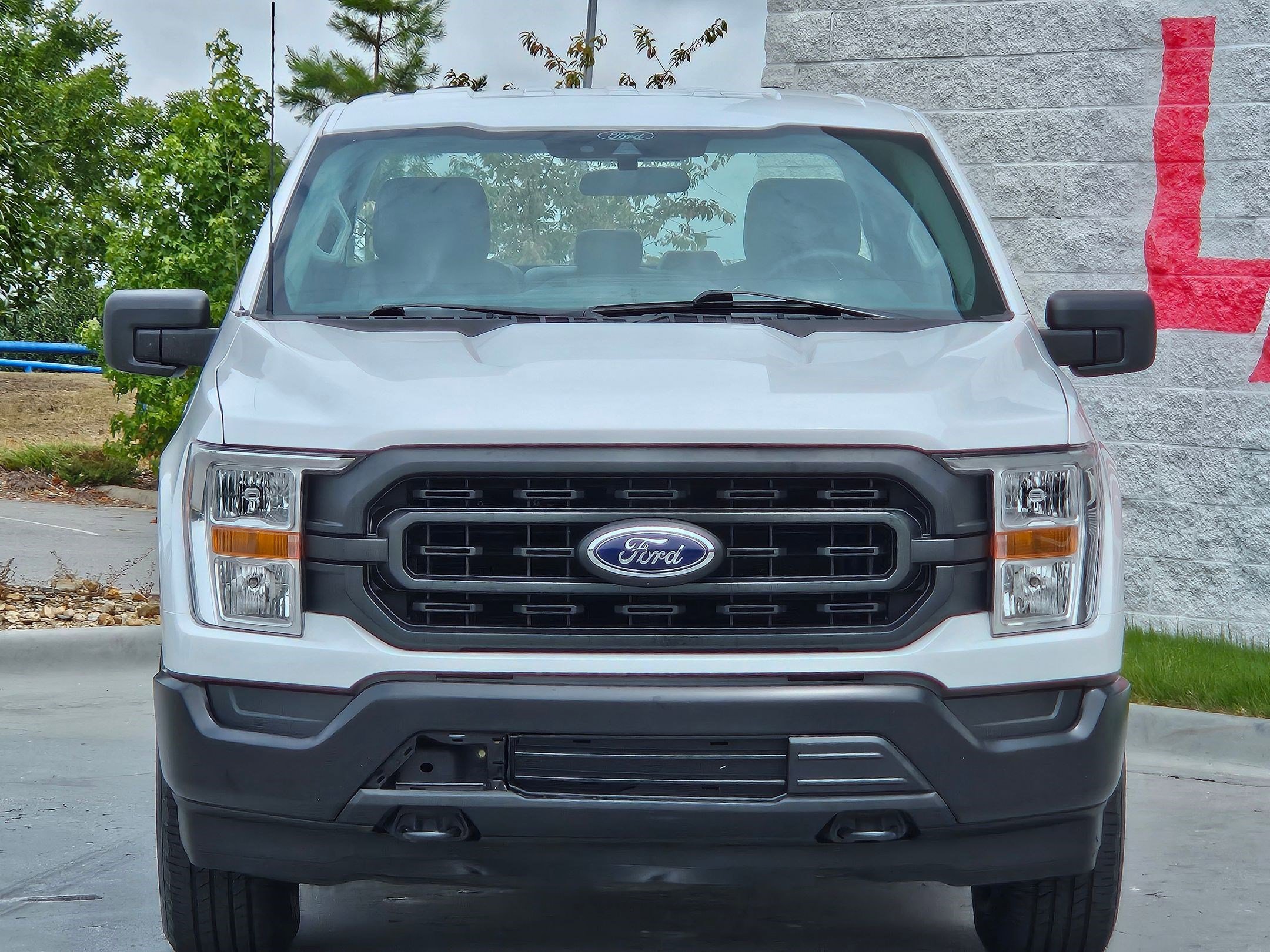 Used 2021 Ford F-150 XL with VIN 1FTEW1EB4MKE67355 for sale in Little Rock
