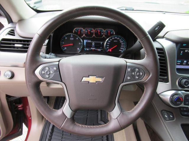 2017 Chevrolet Tahoe LT photo 15