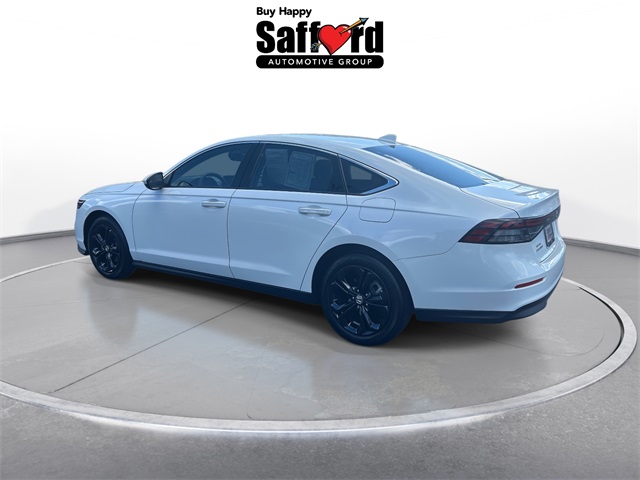 2023 Honda Accord EX photo 8