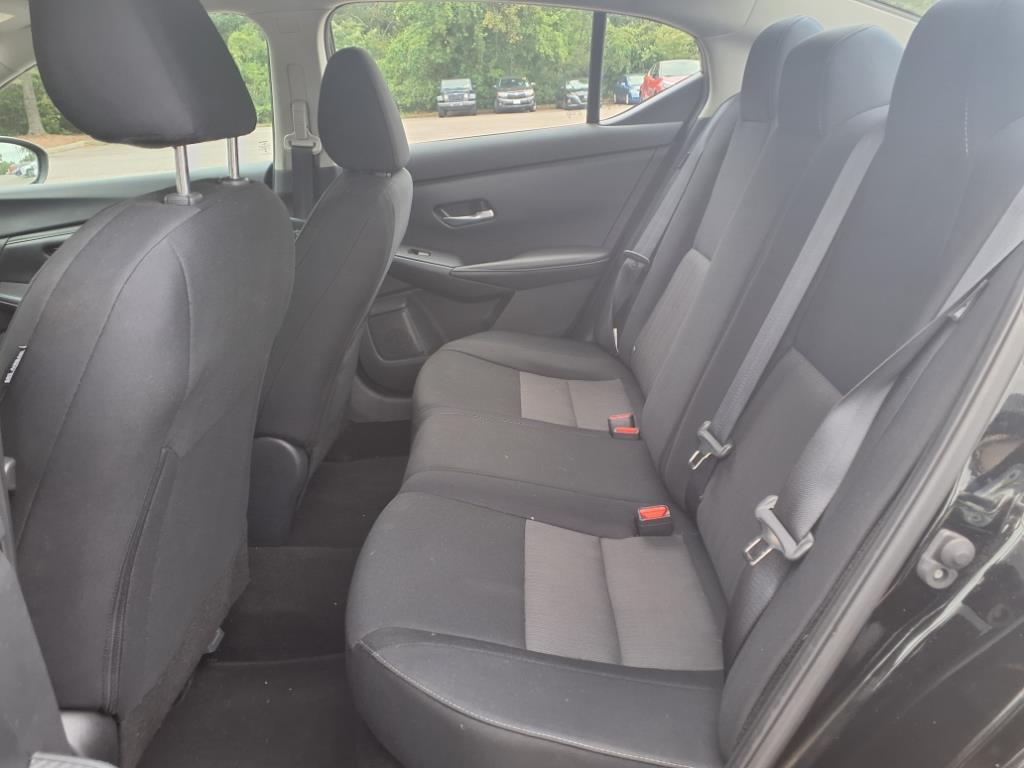 2023 Nissan Sentra SV photo 11