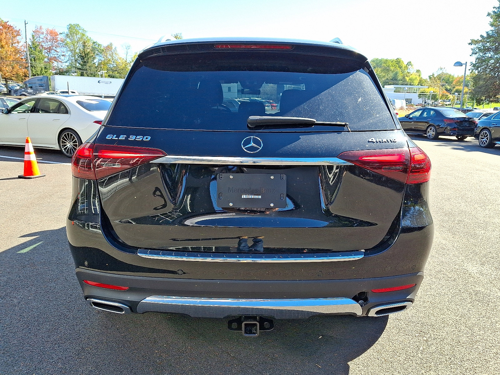 2026 Mercedes Benz GLE 350 4MATIC photo 3