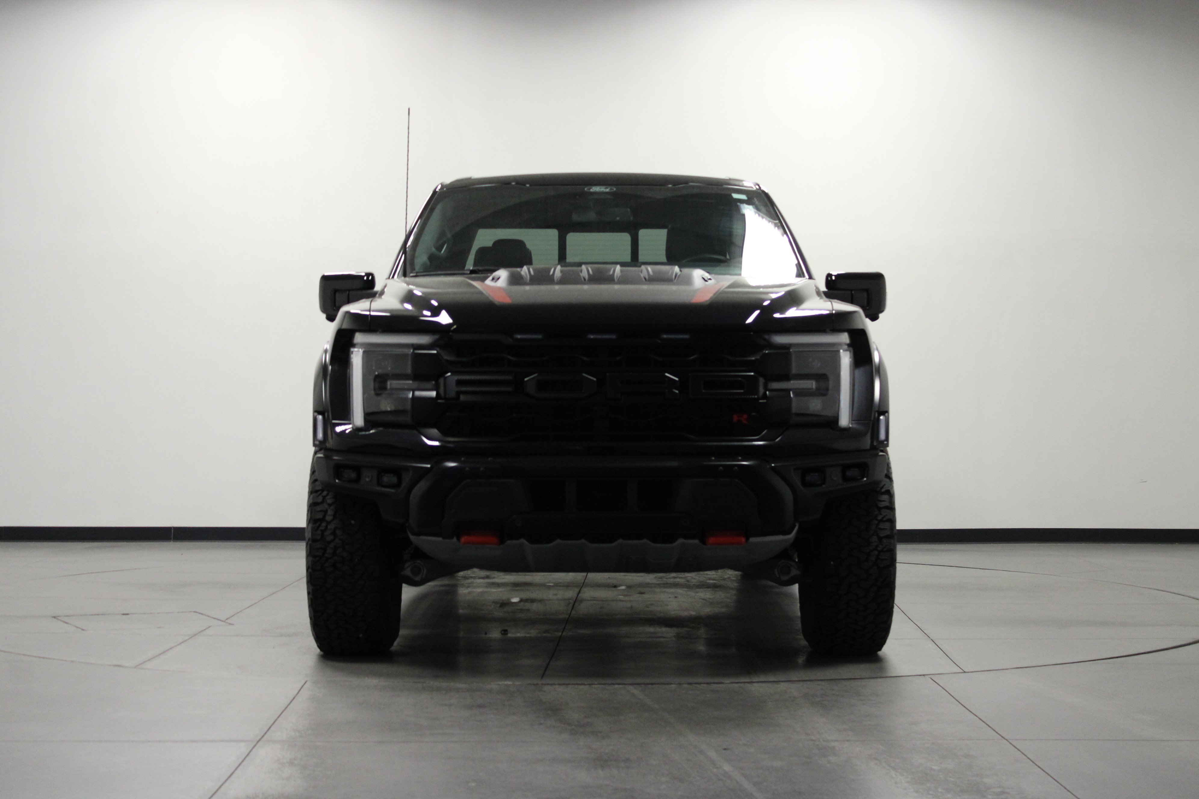 2024 Ford F-150 Raptor photo 8