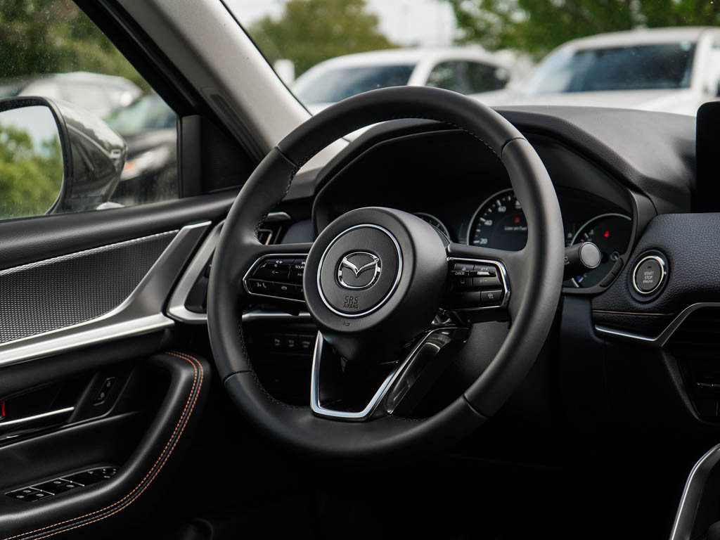 2025 Mazda CX-90 3.3 Turbo Preferred photo 13
