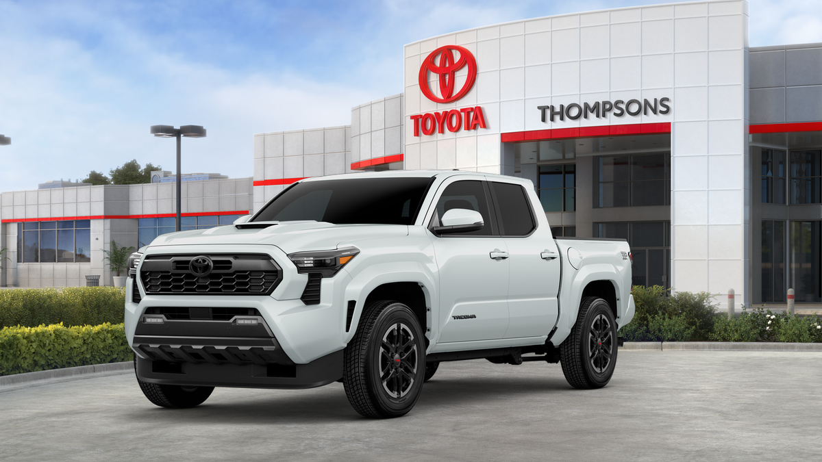 2026 Toyota Tacoma TRD Sport's photo