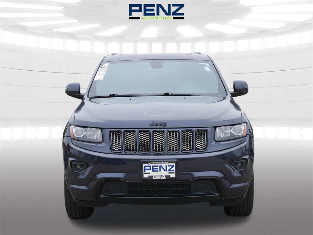 2015 Jeep Grand Cherokee Altitude photo 2