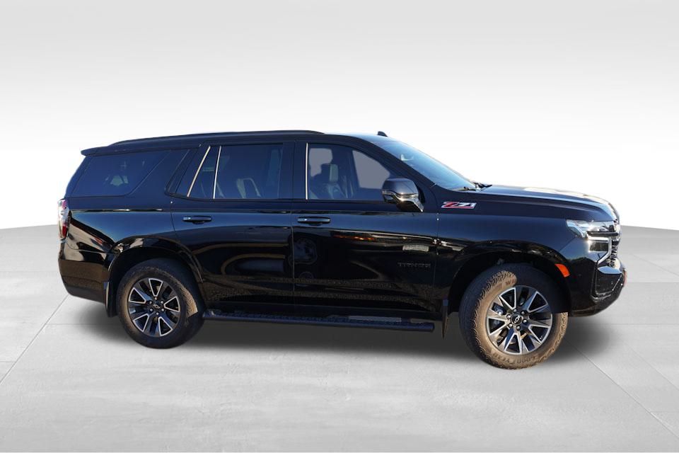 2024 Chevrolet Tahoe Z71 photo 2