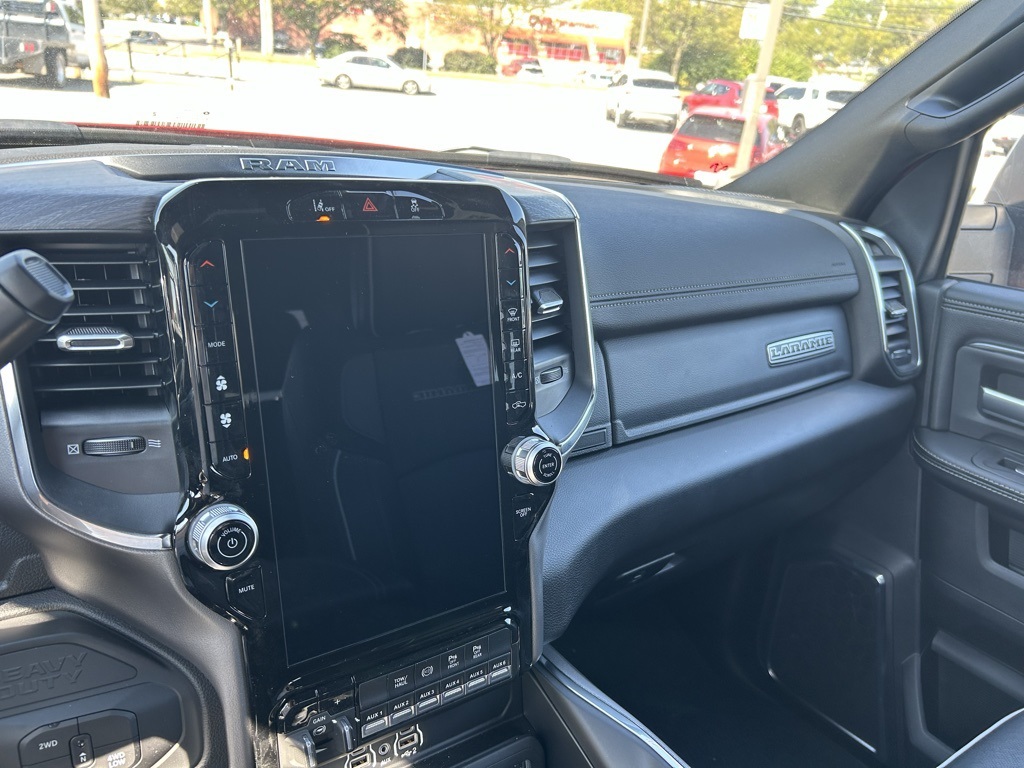 2026 Ram 3500 photo 18