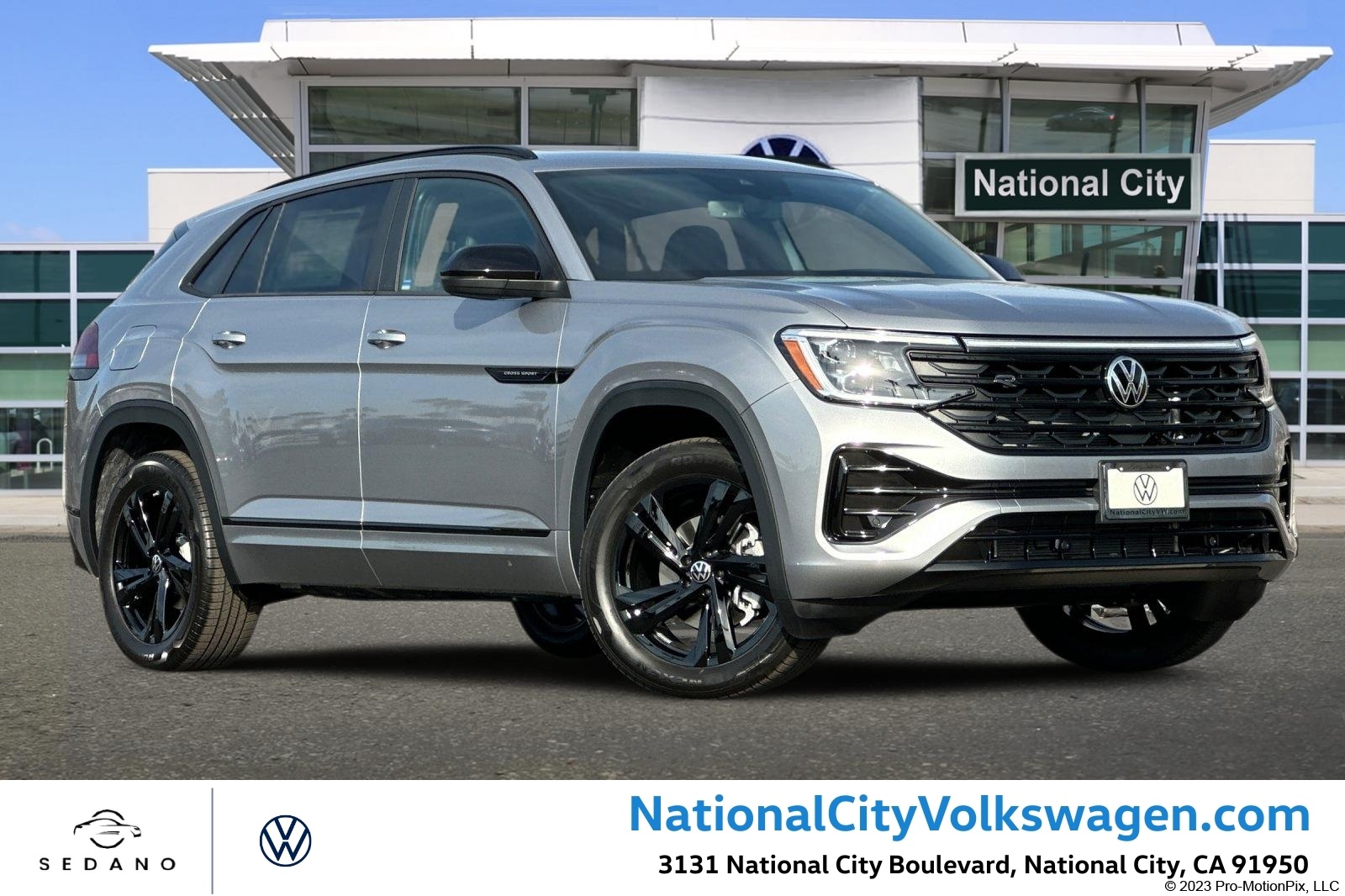 2025 Volkswagen Atlas Cross Sport SEL R-LINE's photo
