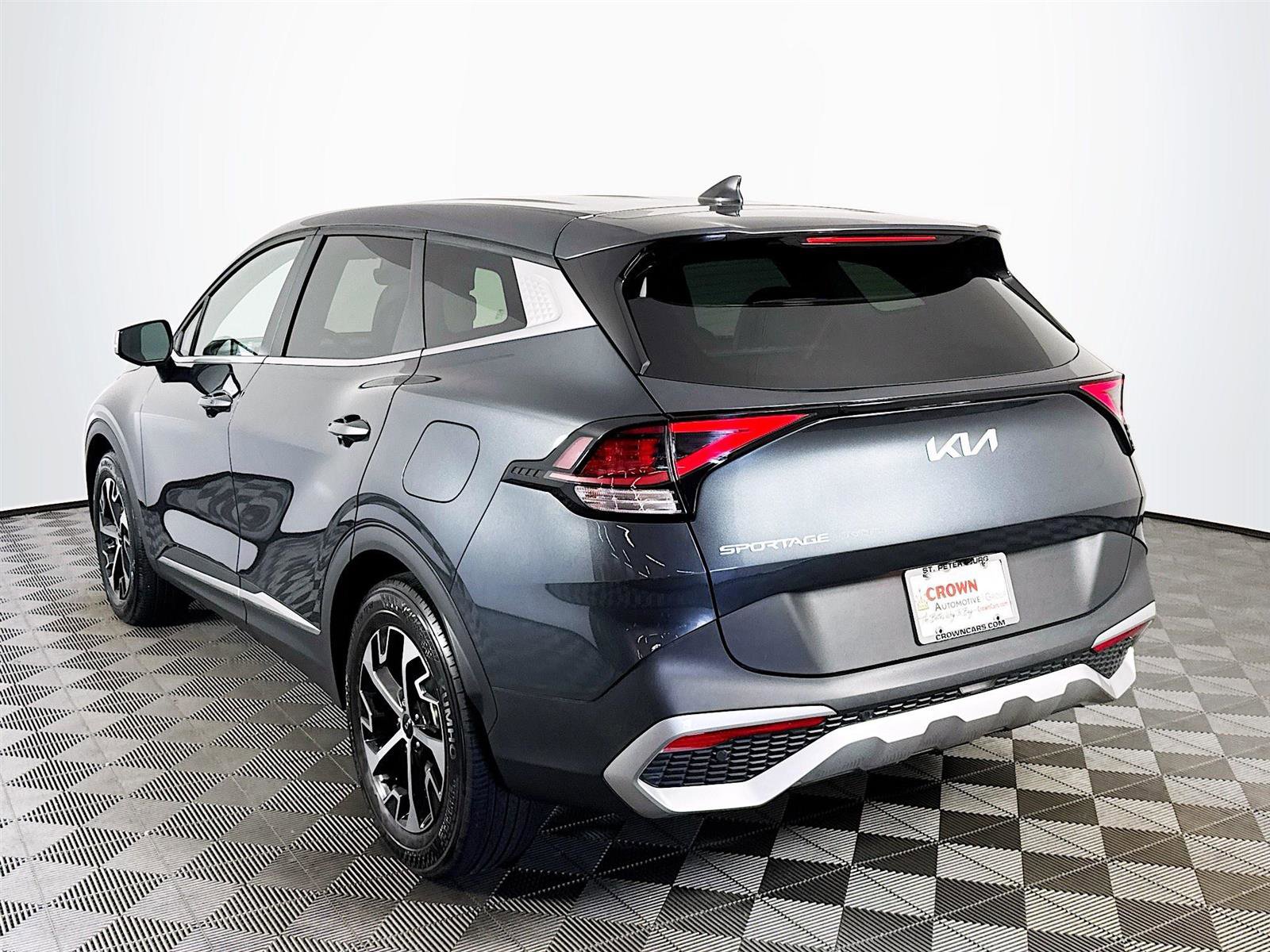 2023 Kia Sportage EX photo 5