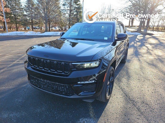 2023 Jeep Grand Cherokee Limited's photo