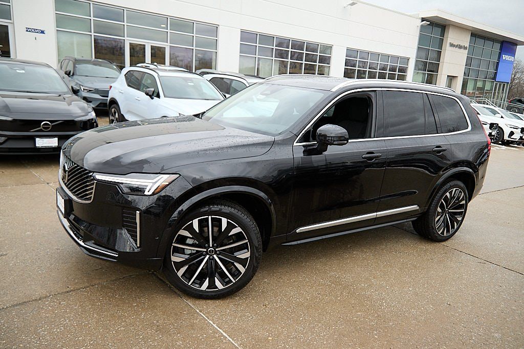 2026 VOLVO XC90 - Image 2