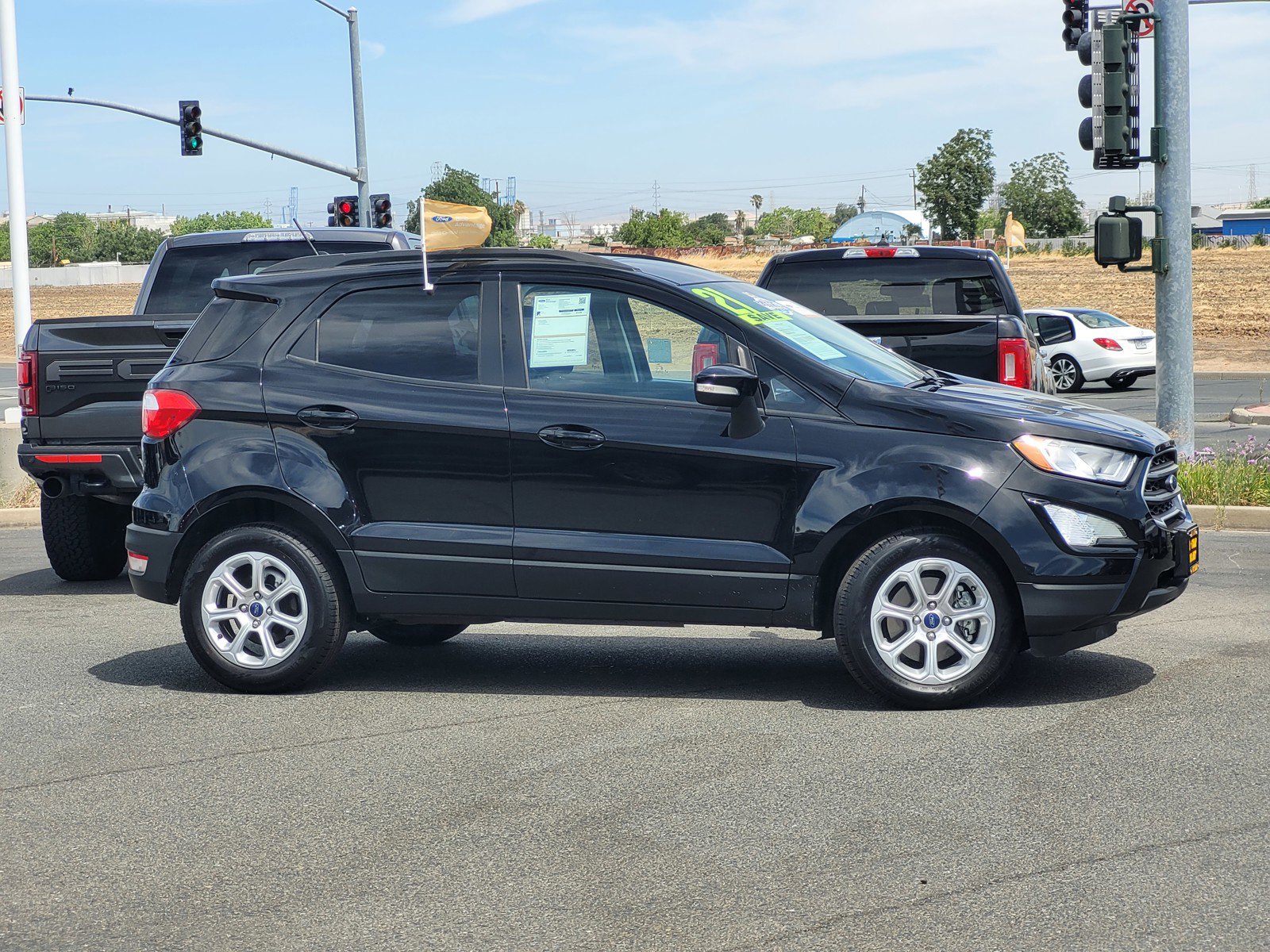 2021 Ford EcoSport SE photo 3