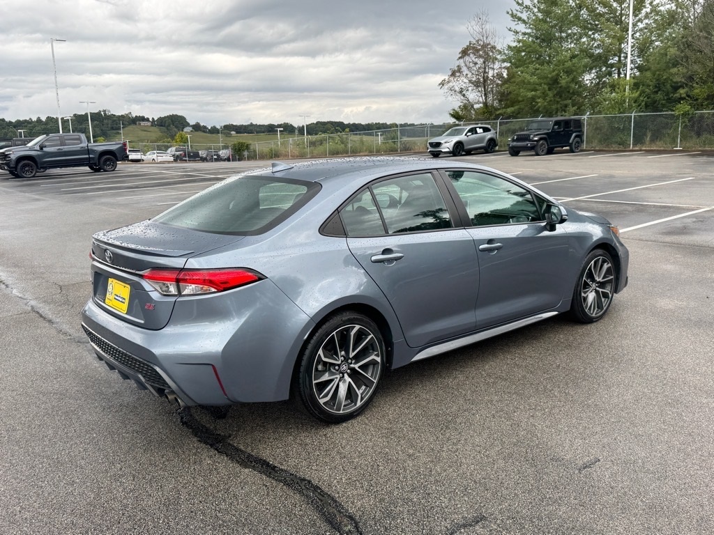 2020 Toyota Corolla SE photo 5