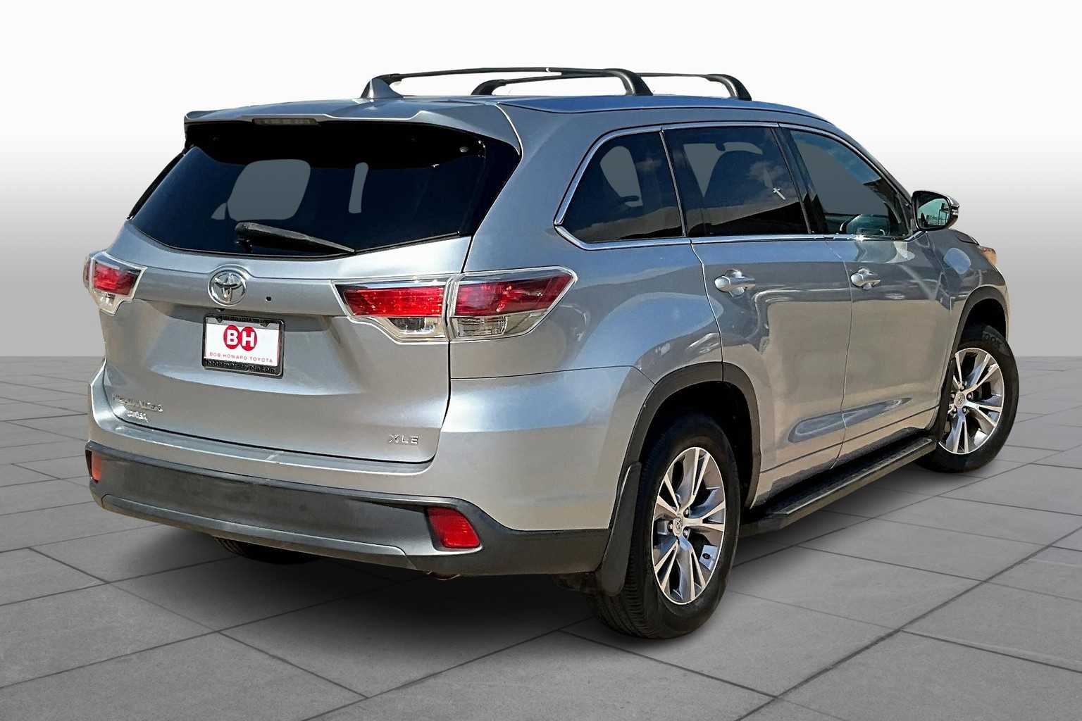 2015 Toyota Highlander XLE photo 11