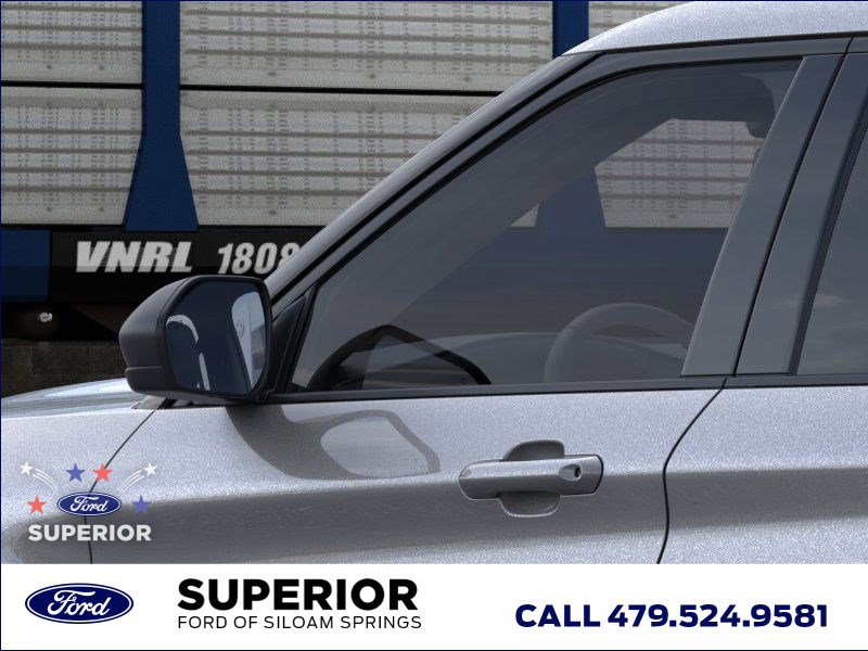 2025 Ford Explorer photo 15
