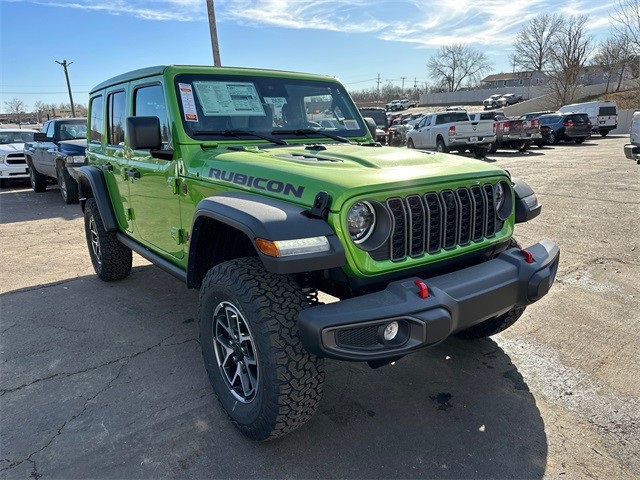 2025 Jeep Wrangler Rubicon photo 4