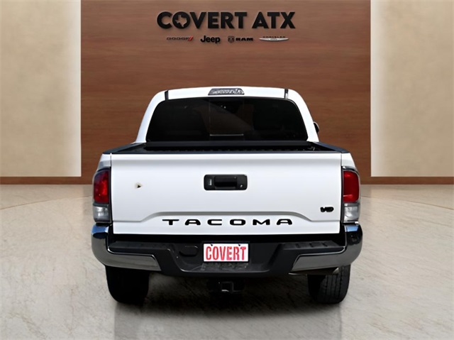 2023 Toyota Tacoma TRD Off-Road photo 4