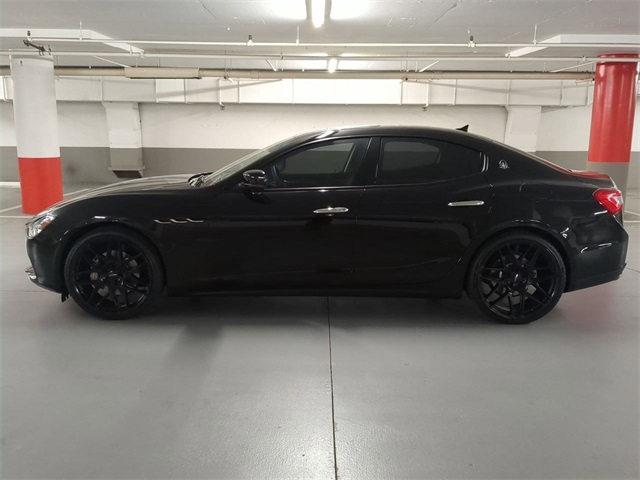 2016 Maserati Ghibli Base photo 3