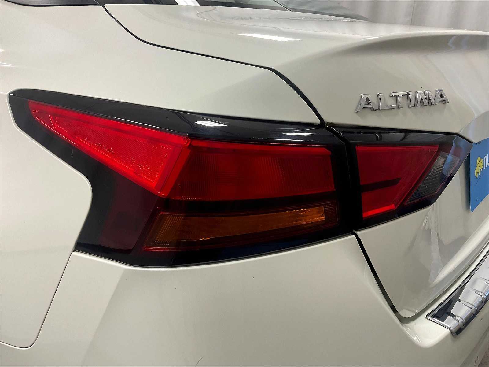 2021 Nissan Altima 2.5 SV photo 31
