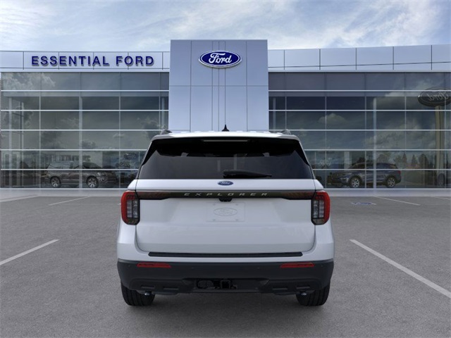 2026 Ford Explorer photo 3