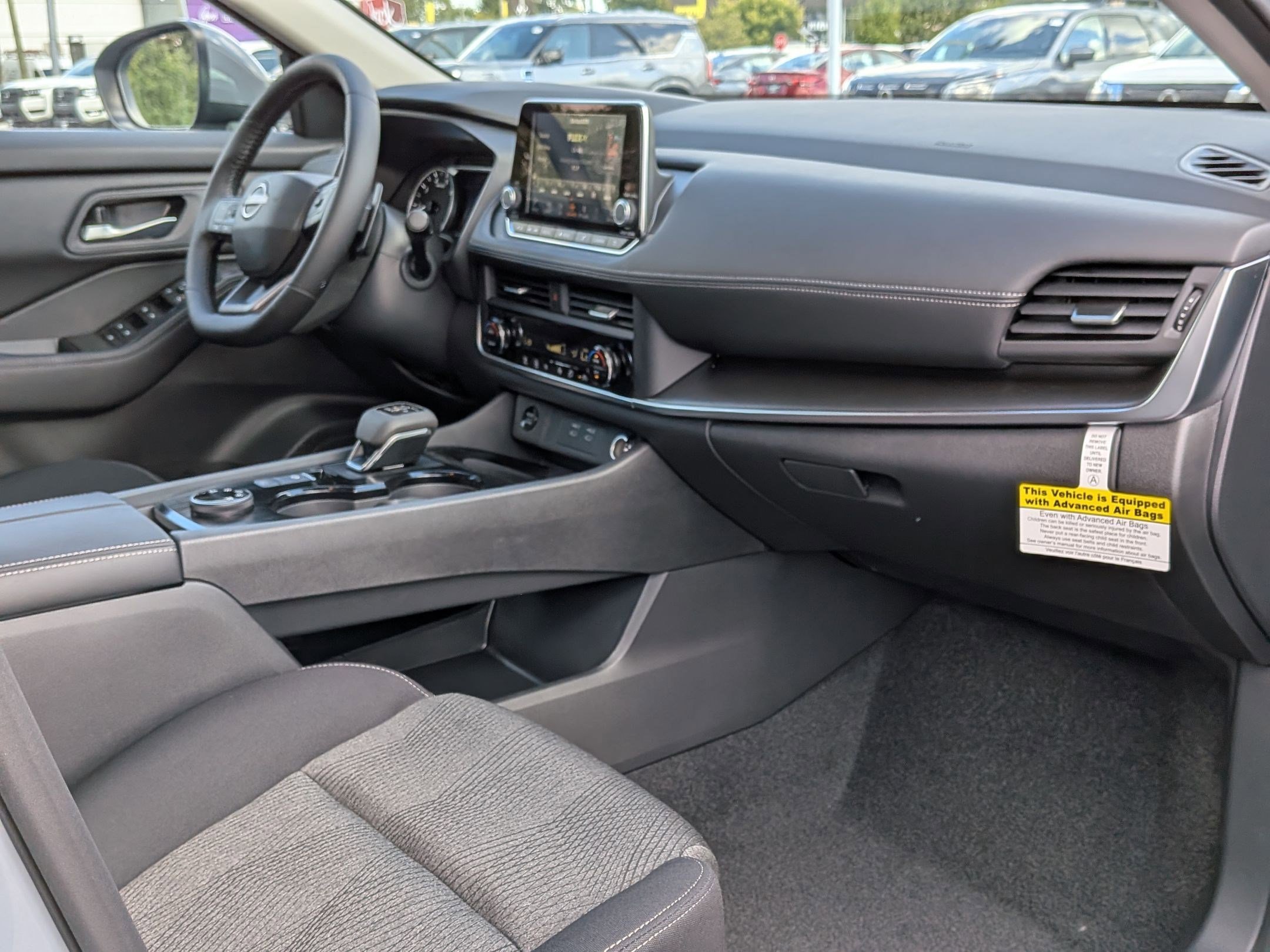 2026 Nissan Rogue SV photo 22