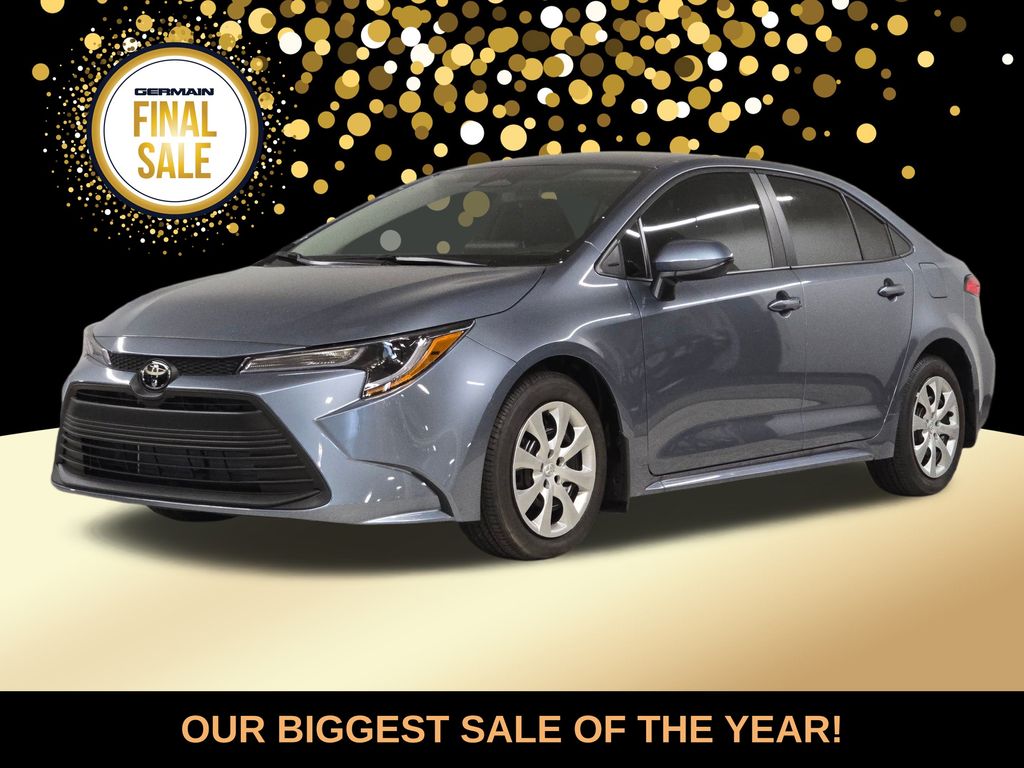 2025 Toyota Corolla LE's photo