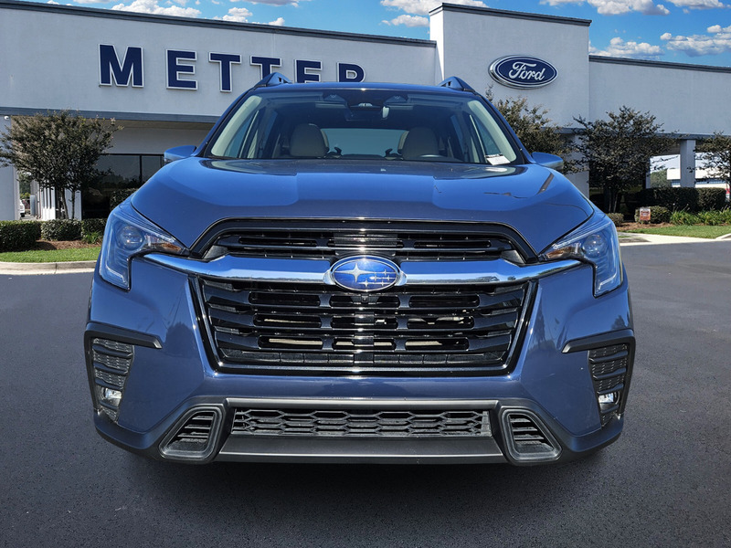 2023 Subaru Ascent Limited photo 2