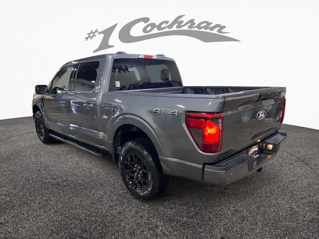 2025 Ford F-150 XLT photo 4
