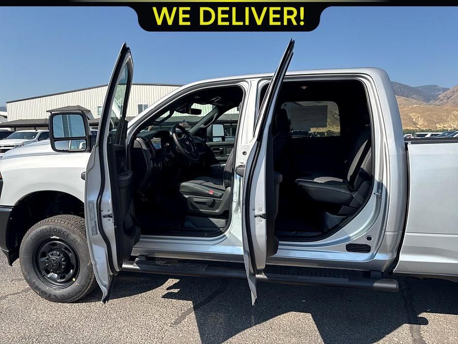 2026 Ram 2500 Tradesman photo 15