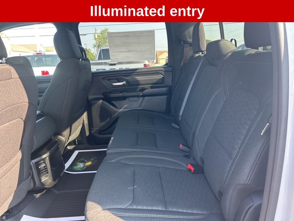 2026 Ram 1500 Tradesman photo 11