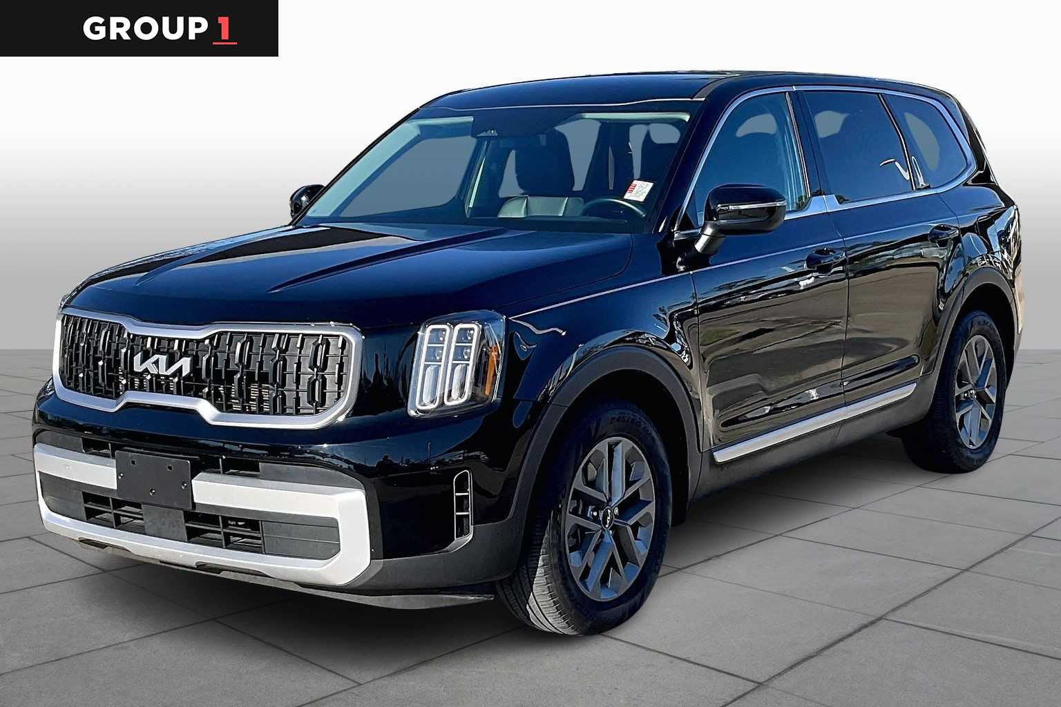 2025 Kia Telluride LX's photo