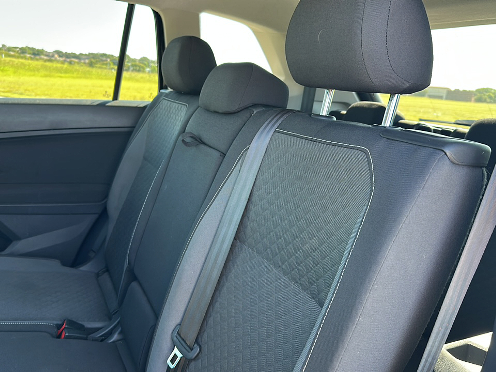 2021 Volkswagen Tiguan S photo 6