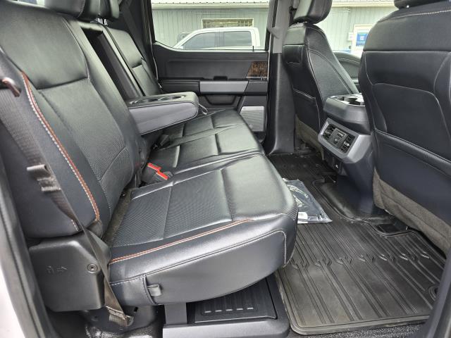 2023 Ford F-350 Lariat photo 12