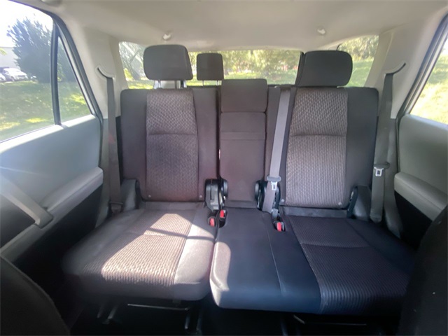 2013 Toyota 4Runner SR5 4WD photo 12