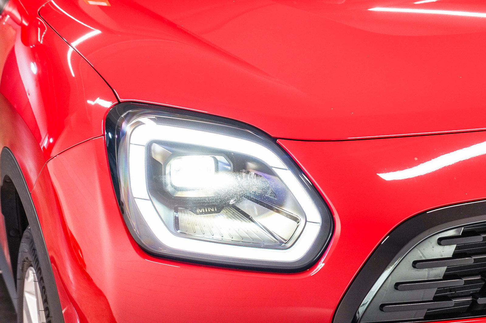 2025 Mini Countryman S ALL4 photo 8
