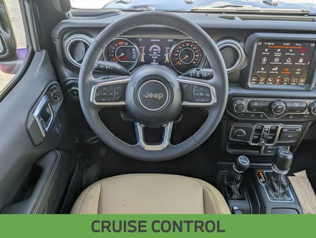 2023 Jeep Wrangler Sahara photo 14