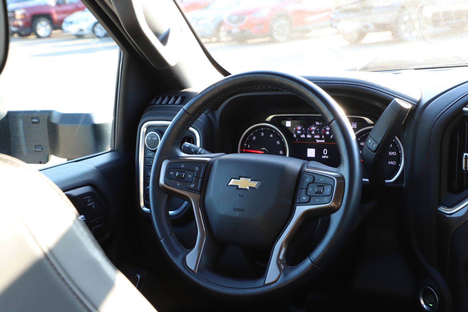 2022 Chevrolet Silverado High Country photo 13
