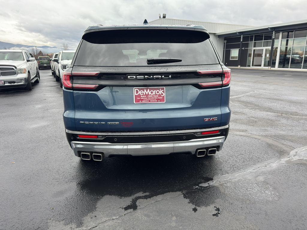 2024 Gmc Acadia Denali photo 3