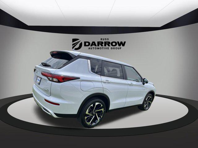 2025 Mitsubishi Outlander PHEV SE S-AWC photo 4