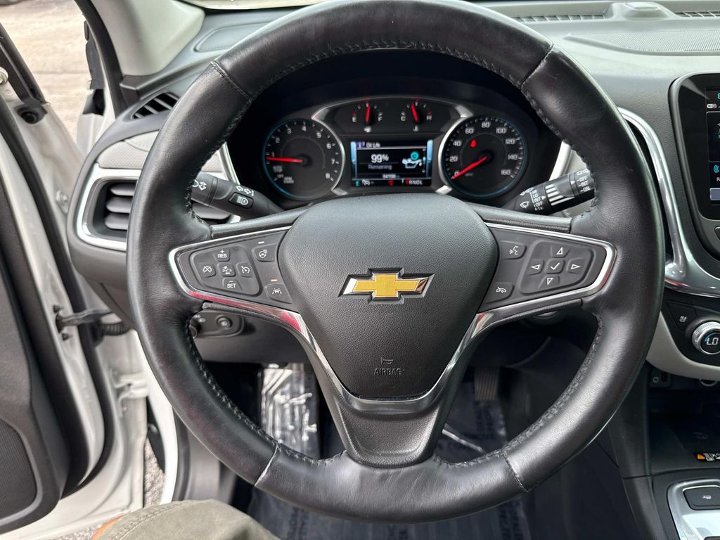 2018 Chevrolet Equinox Premier photo 30