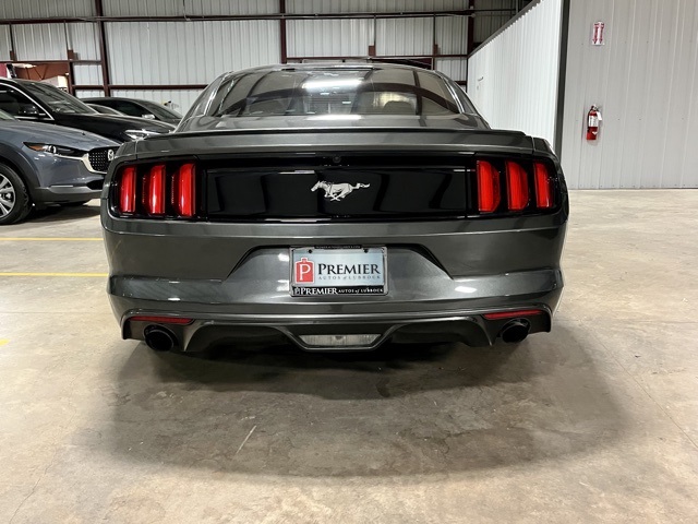 2015 Ford Mustang EcoBoost photo 7
