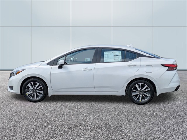 2025 Nissan Versa SV photo 2