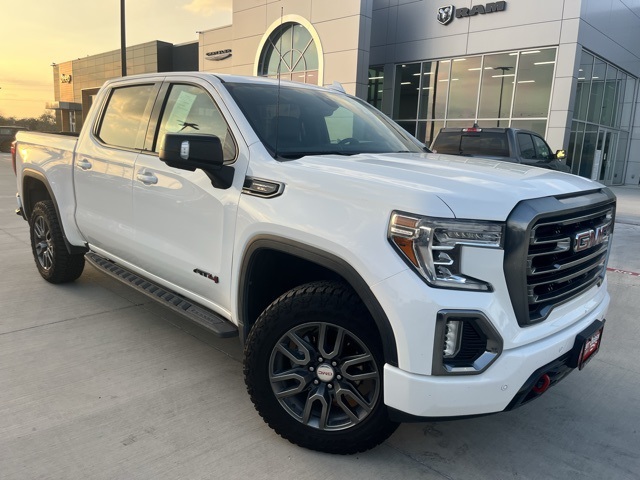 2021 GMC Sierra 1500 AT4's photo
