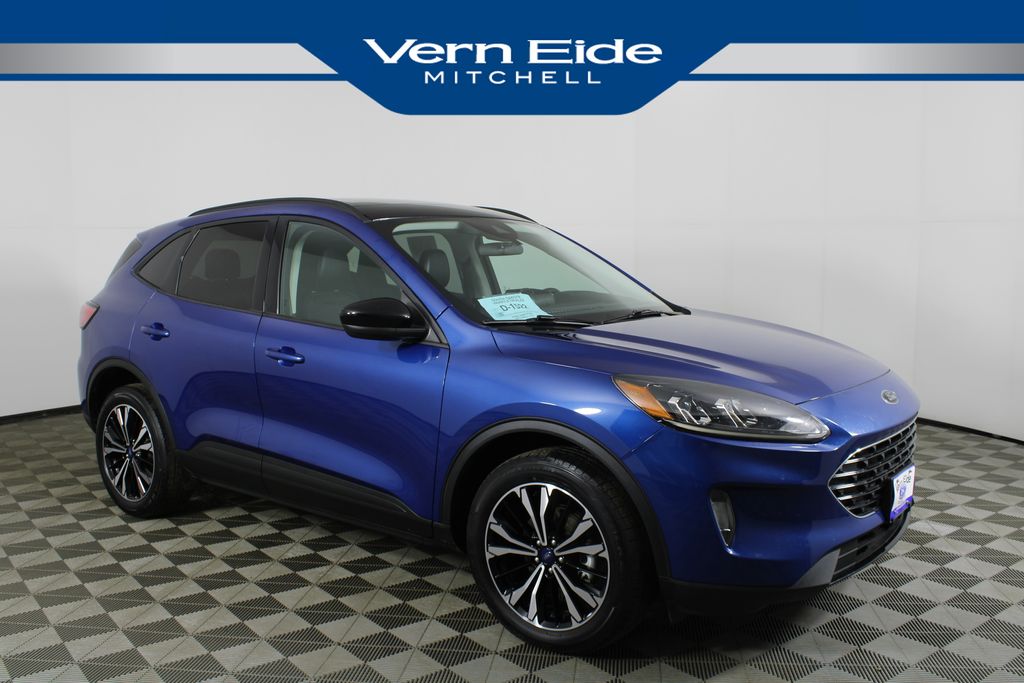 2022 Ford Escape SEL's photo