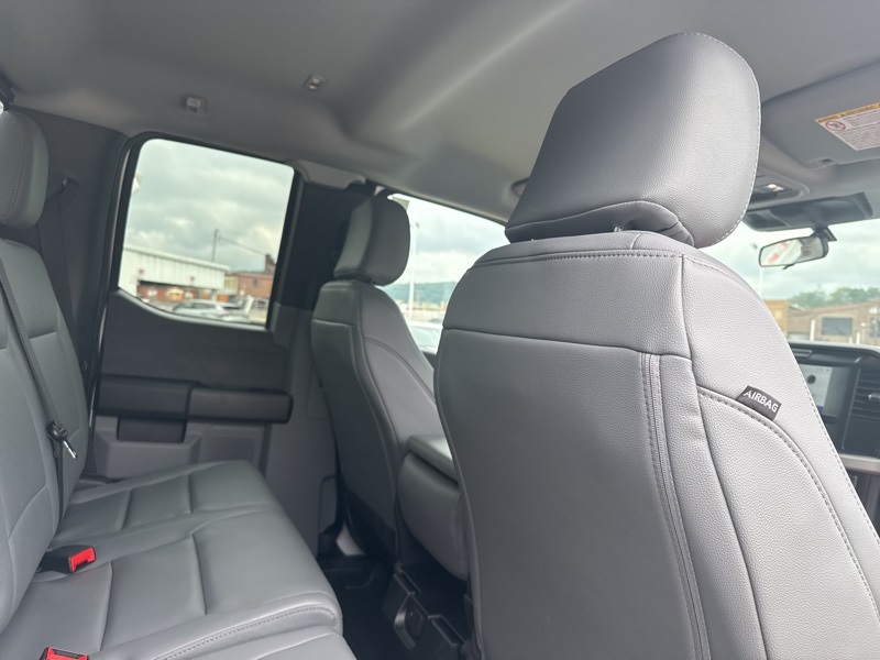 2025 Ford F-350 XL photo 9