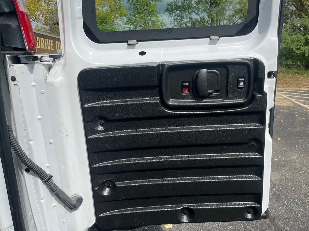 2023 Gmc Savana 2500 Cargo photo 20