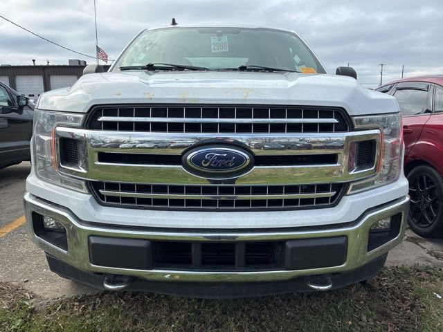 2020 Ford F-150 XLT photo 2