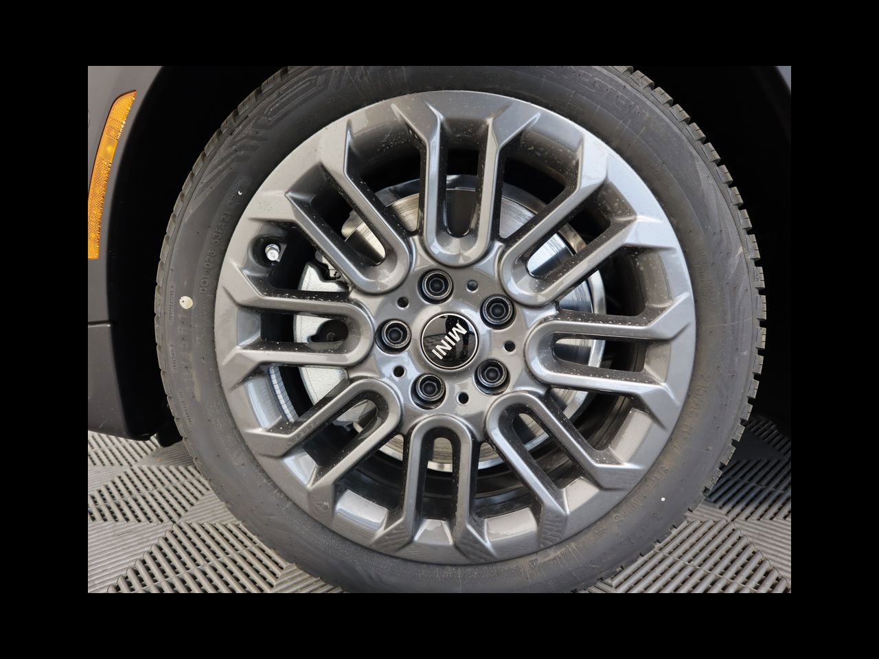 2025 Mini Cooper 2 Door Hardtop Signature photo 26