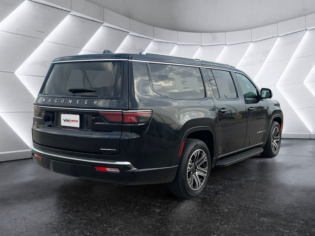 2023 Jeep Wagoneer L Series II photo 4